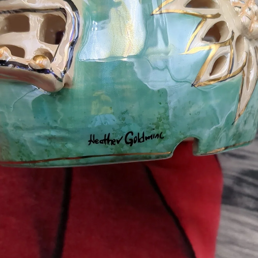 Heather gold mink Blue sky T light holder